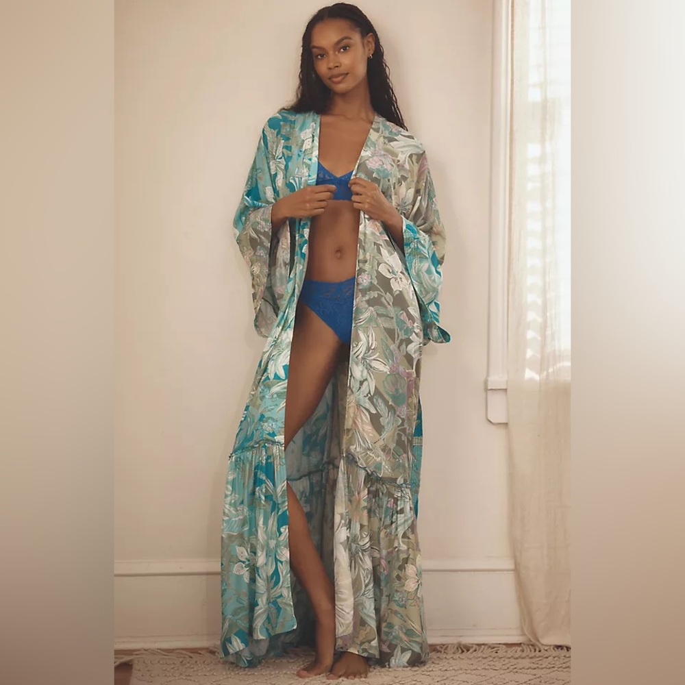 Anthropologie Alejandra Peñaloza Tiered Robe